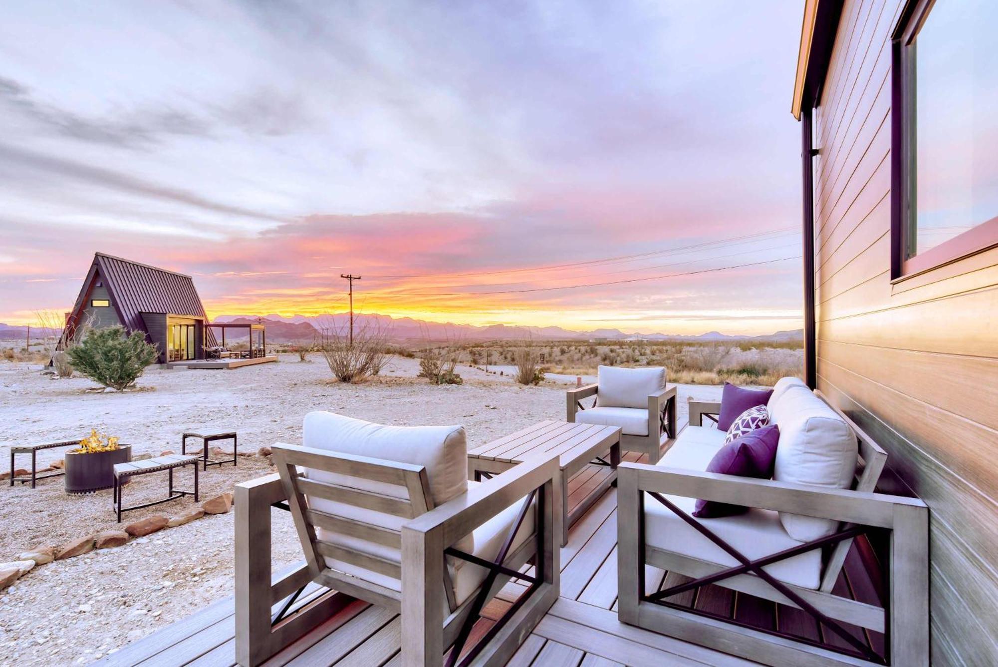 Stardust Luxury Cottage With Loft & A Great View Terlingua Eksteriør bilde