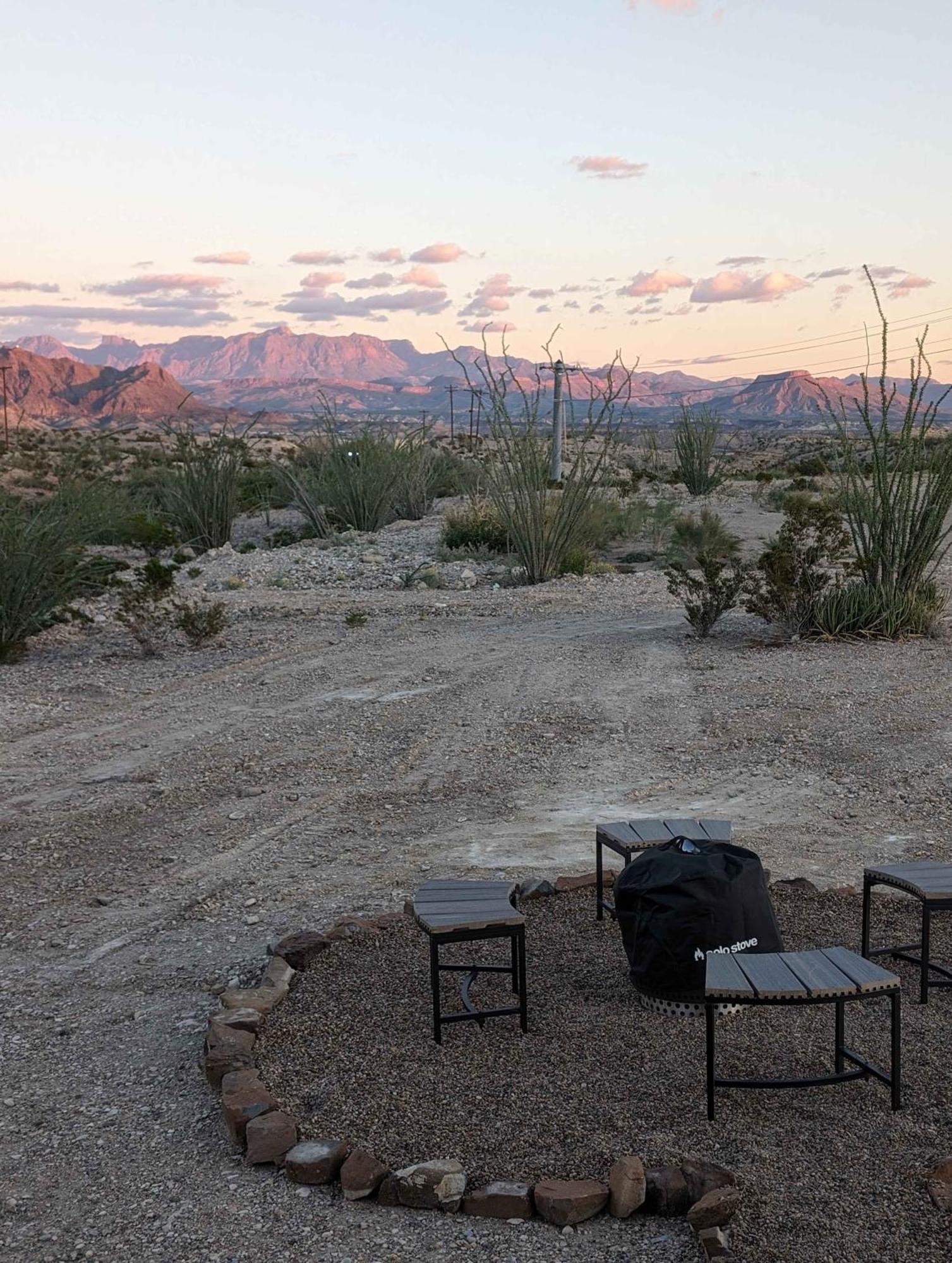 Stardust Luxury Cottage With Loft & A Great View Terlingua Eksteriør bilde
